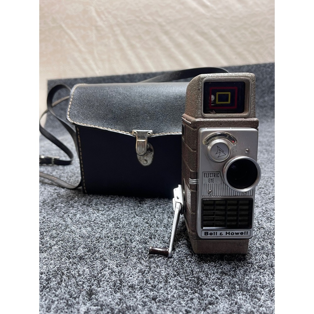 Vintage Bell & Howell Electric Eye 8mm Movie Camera with Leather Case untested